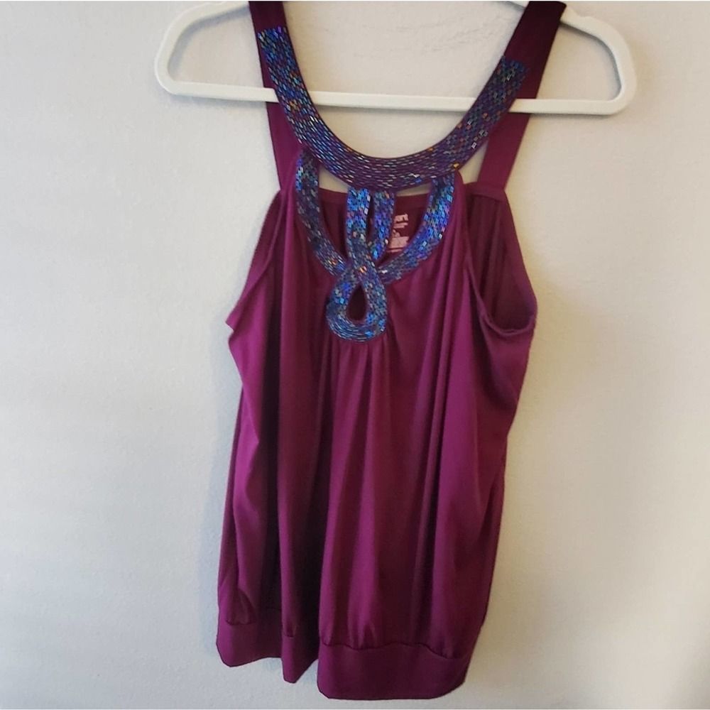 Sleeveless Beaded Neck Tank Top - Plum